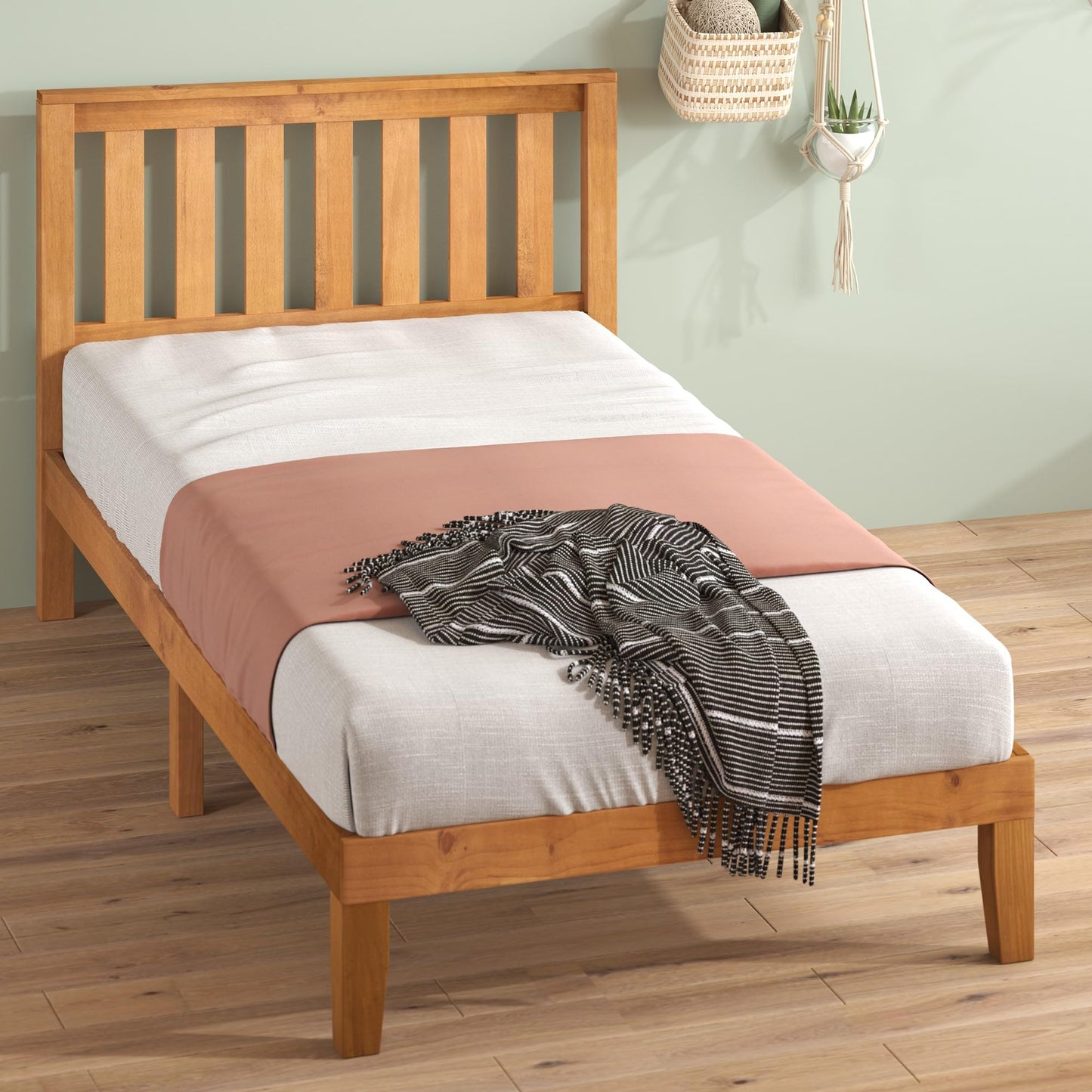 Zinus Alexia Wood Platform Bed Frame with headboard, Solid Wood Foundation with Wood Slat Support, No Box Spring Needed, Easy Assembly, Rustic Pine, Queen